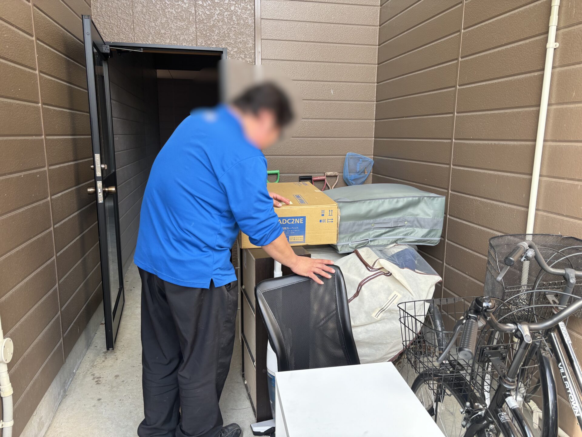 「アパートからの引越し後に出た不用品を回収しました」作業写真